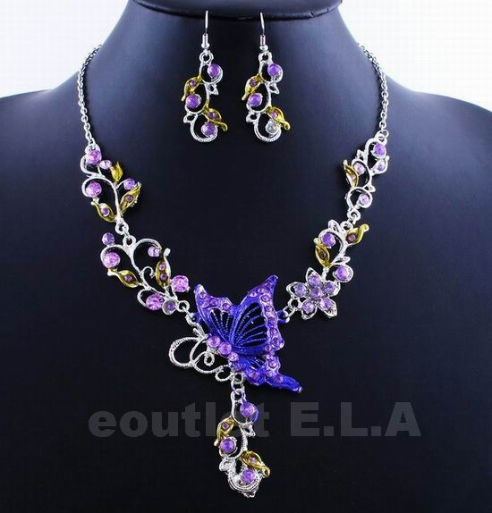 PURPLE BUTTERFLY NECKLACE N EARRINGS SET